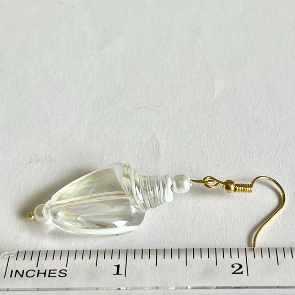 Art Glass AB Conch Shell Earrings White Pearl Murano Style Gold Plated - Picture 13 of 13